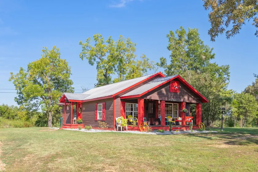 Old Tennessee Home - Image 1