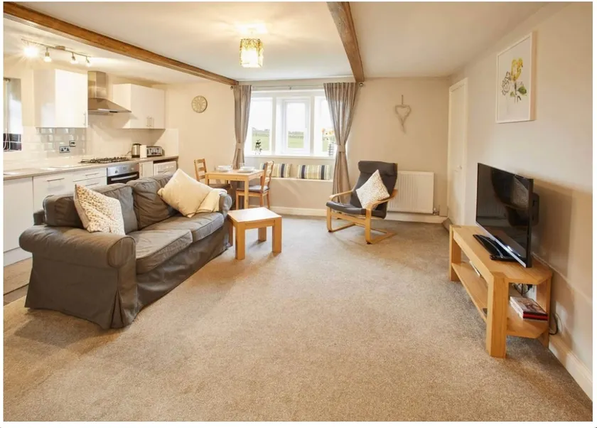 Cozy Cottage - Image 1