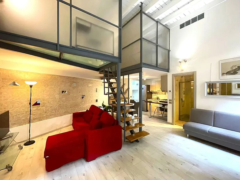 GuestHost - Loft di Design Porta Romana & Corso Lodi - Image 1