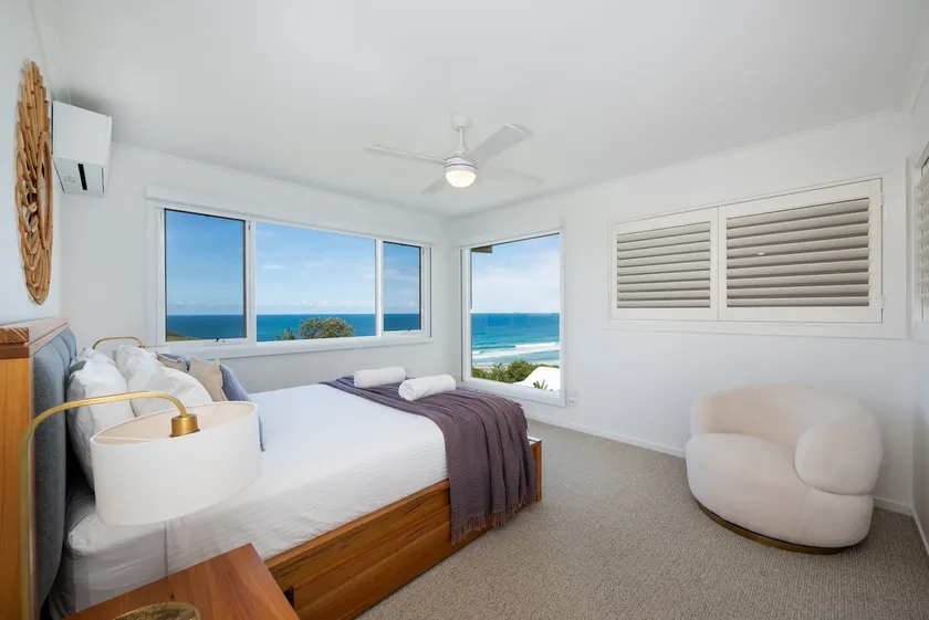 Ziggy's Beach House - Ocean views, Jacuzzi, Sauna! - Image 1
