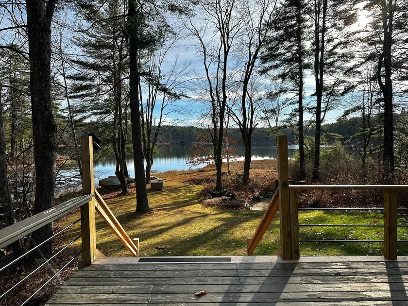 Peaceful Lakefront Escape With a Porch and Kayaks! - Image 1