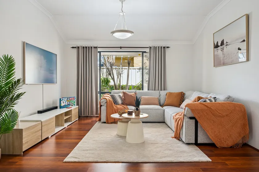 The Driftway - Spa Home near Scarborough Beach - Image 1