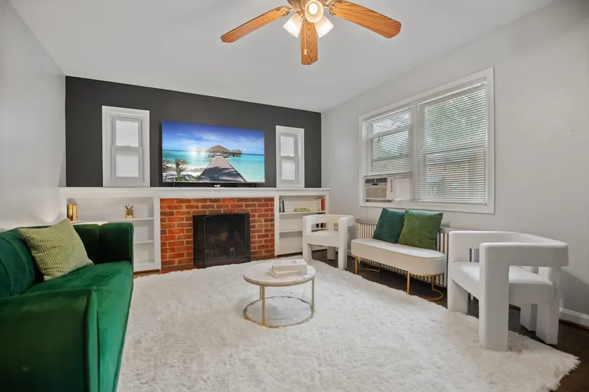 Home Away From Home Takoma - Image 1