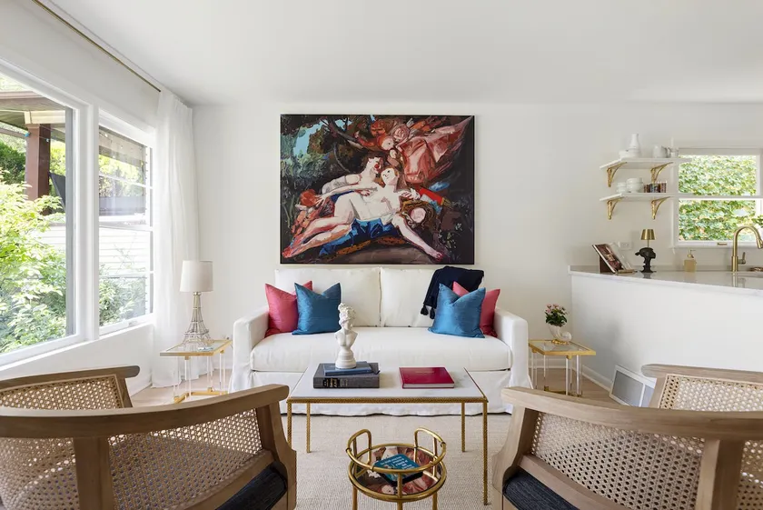 Parisian Inspired Escape | Close to Town & NU - Image 1