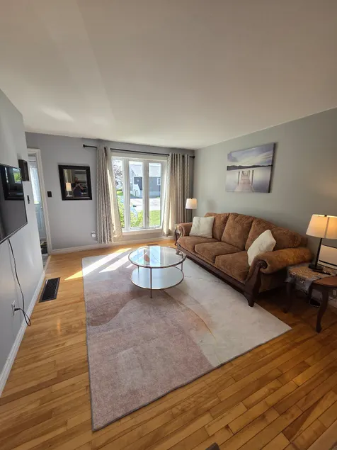 Red Maple Duplex - Near Murphy's Square - Image 1