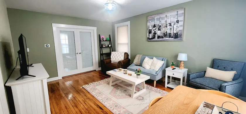 Cozy Condo in the Bradford/Haverhill area - Image 1