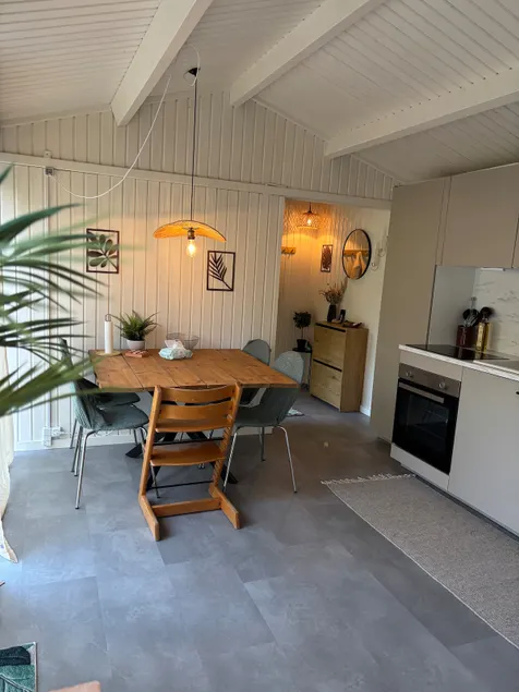 Totally renovated cottage close to beach and city - Image 1
