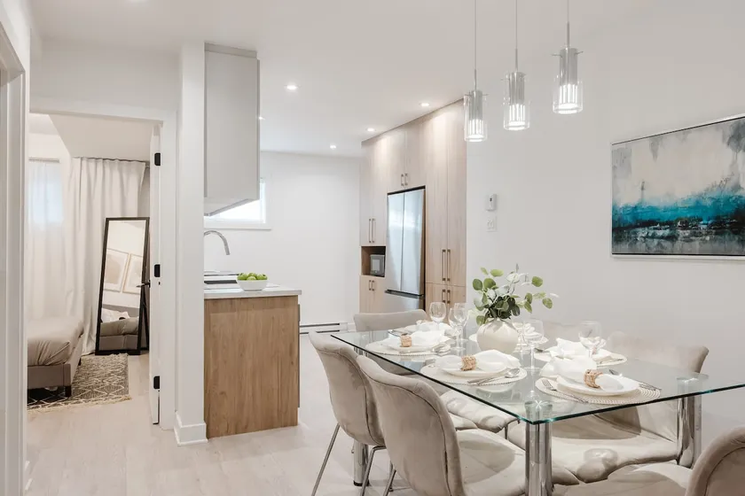 Charming 3 ½ cozy and bright, fully equipped - Image 1