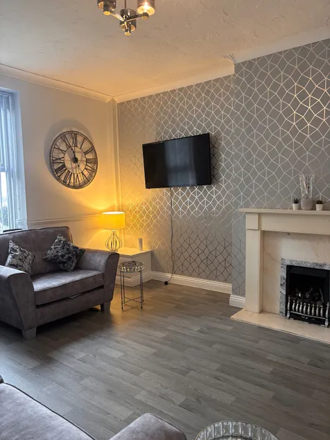 Chestnut Lodge - a woodland escape near the city! - Image 1