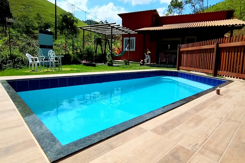Beautiful country house surrounded by the Atlantic Forest. - Image 1