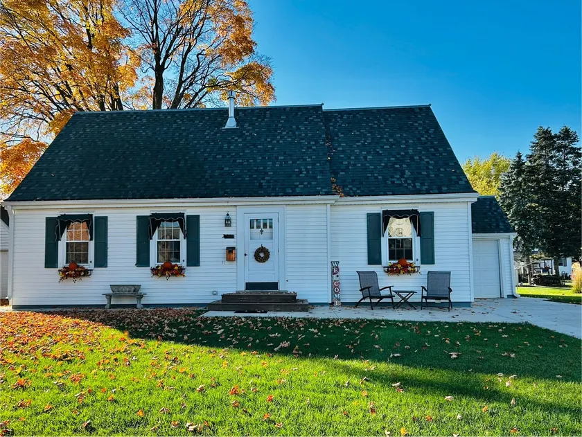 Franklin Cottage. Classic charm with comfy vibes. - Image 1