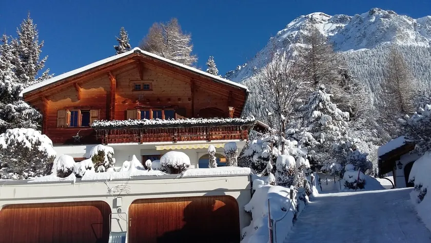 Cozy 3.5 room apartment in Lenzerheide - Image 1