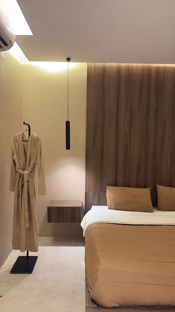 Luxury design studio - Image 1