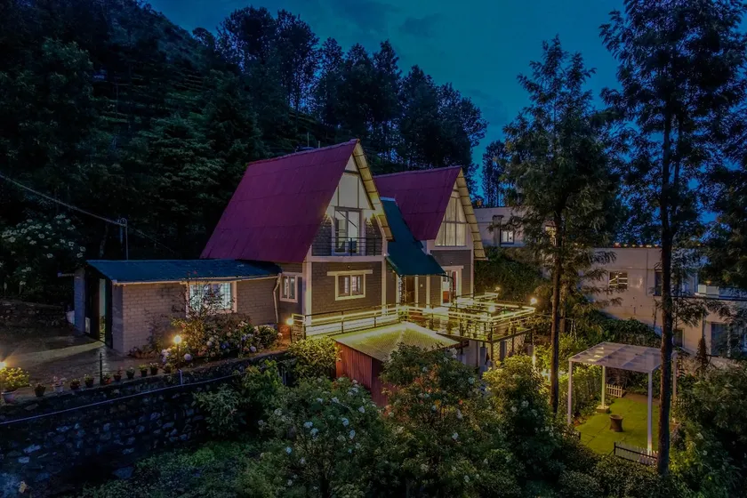 Cozy Cabin amidst Misty Mountains, Kotagiri - Image 1