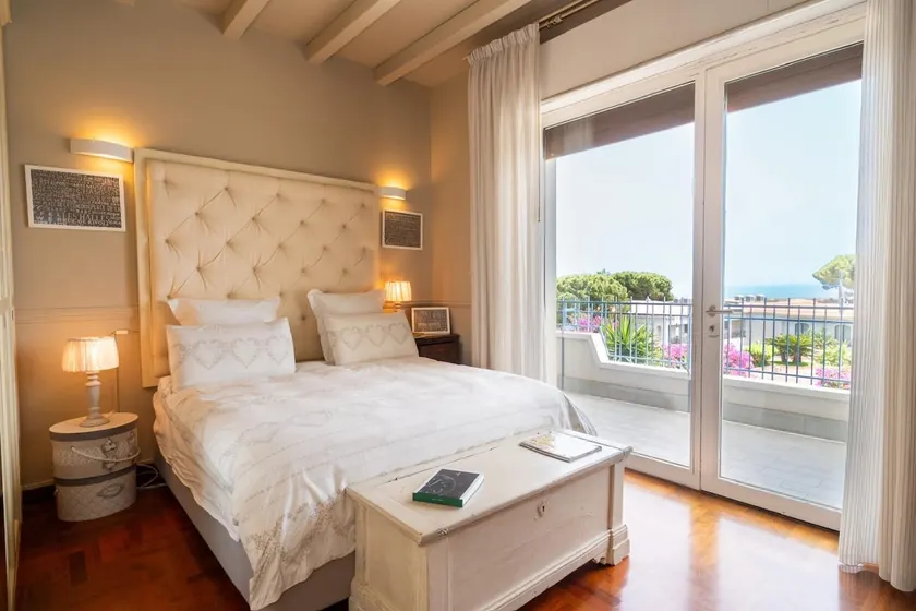 La Finestra sul Mare Apartment - Image 1