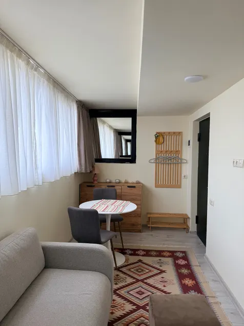 Cozy apartment in Vake - Image 1