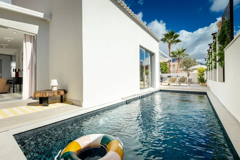 New Villa Los Olivos - Image 1