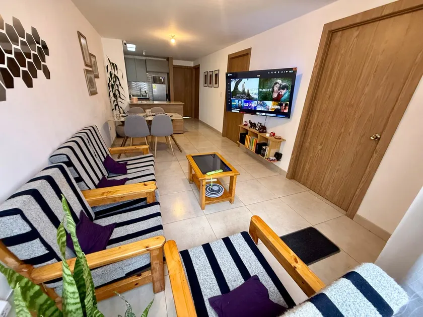 Ideal for a family of 5 (Yes, car and pets) - Image 1