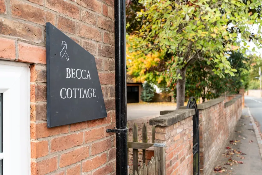 Cosy one bedroom cottage in quaint village - Image 1