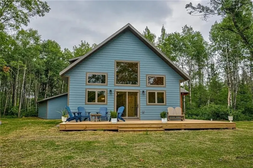 Cabin on Pine Cone Pond - Image 1