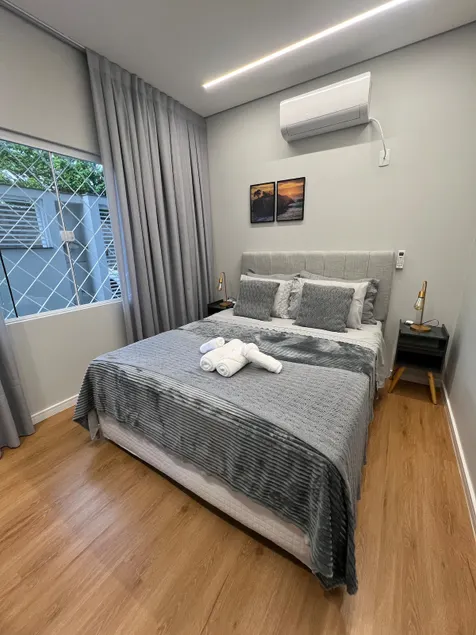 Private Retreat with Garage in Itajaí | Wi-Fi and Air Conditioning - Image 1