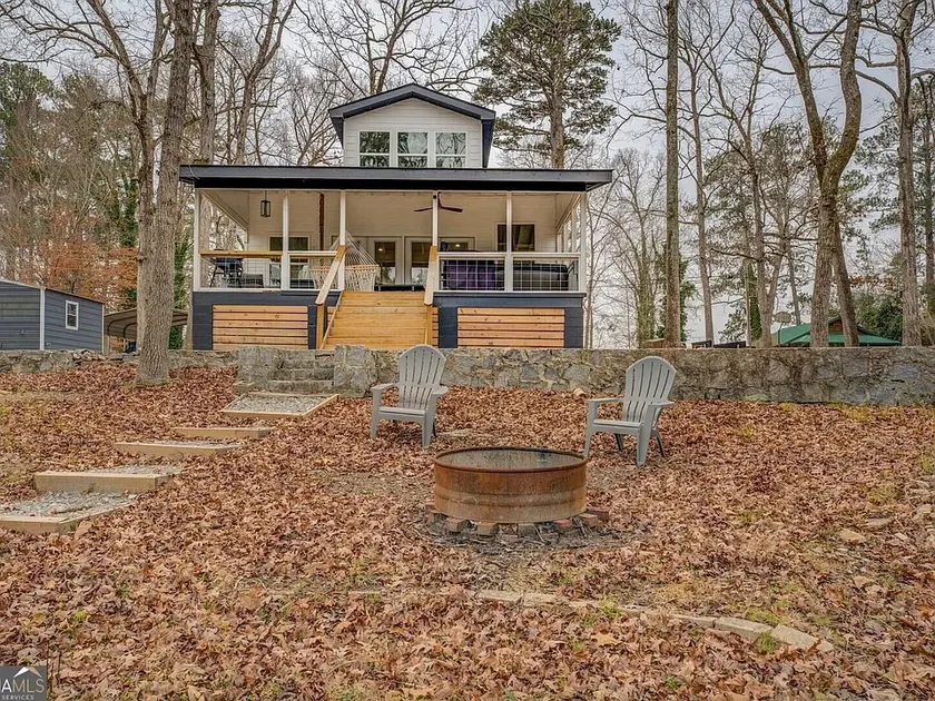 Lakefront Getaway on Jackson Lake - 3BR-2BA-Hottub - Image 1