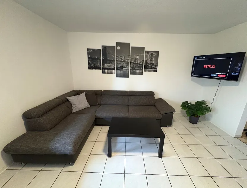 2.5-room apartment in Bad Schönborn - Image 1
