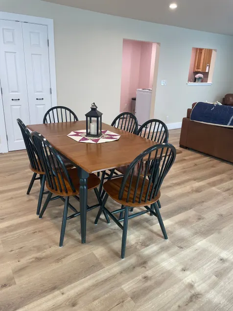 Peaceful Intown Studio ~ Walk to Shops & Dining - Image 1