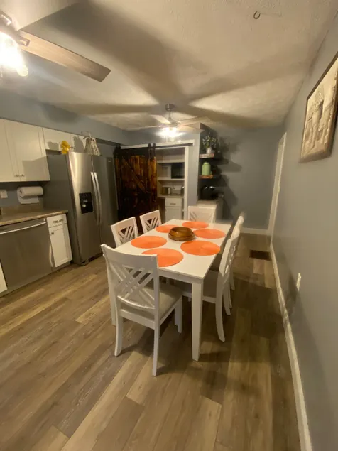 Home away from home - Image 1