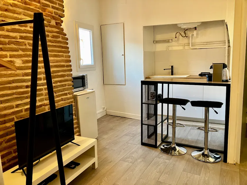 Charming quiet studio near the Capitole - Image 1