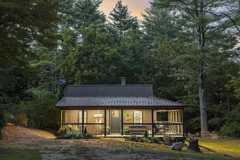 The Cozy Cabin near Berkshire East and DF River - Image 1