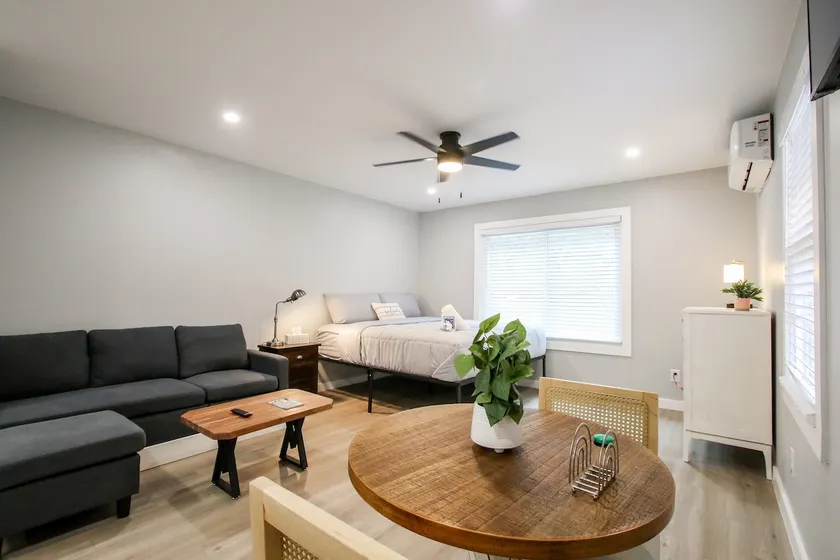 Nifty Nook | Simple Duplex Stay - Image 1