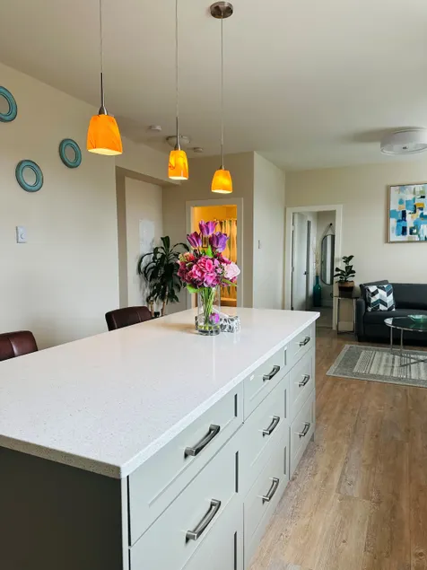 Oceana Retreat - Cozy 1BR suite with Outdoor Oasis - Image 1