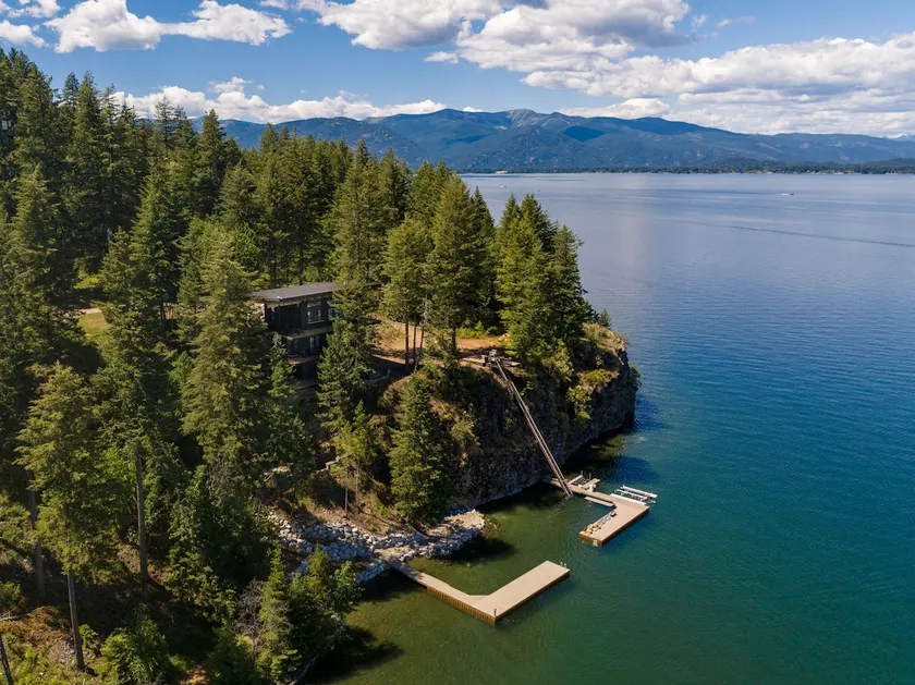 Cliff and Canopy - Lakefront Masterpiece w/Dock - Image 1