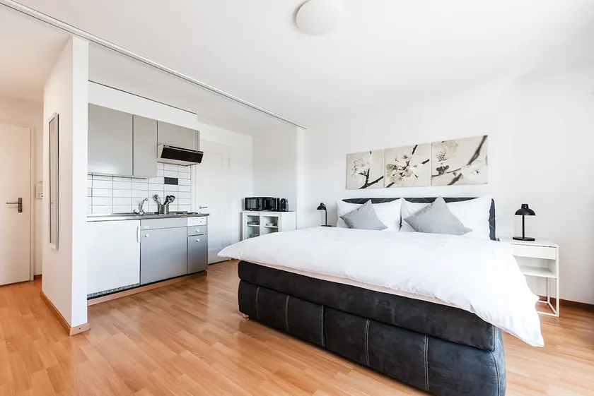 SOHO 5A !Gratis Parken, Free Parking! - Image 1
