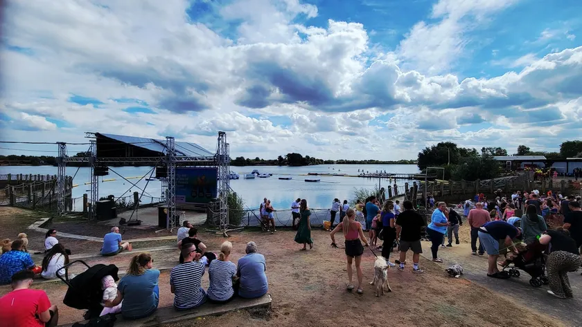 3-Bed Cabin at Picturesque Tattershall Lakes - Image 1
