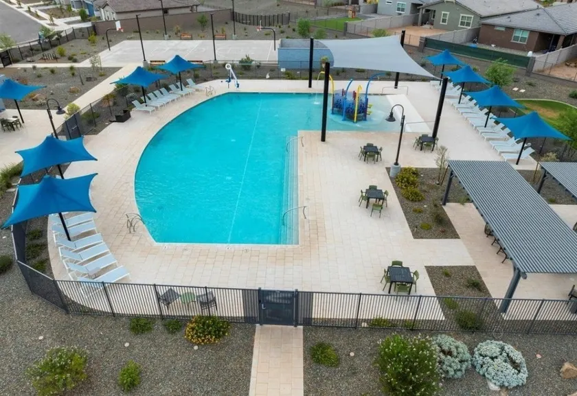 Fantastic 3-bedroom 6 beds house with AC Suncity W - Image 1