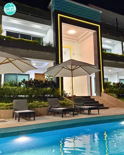 Time Out Vacations that can accommodate up to 28 people - Image 1