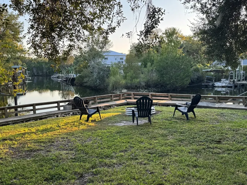 Waterfront Getaway | 2BR, 1 bath| The Drunken Ibis - Image 1
