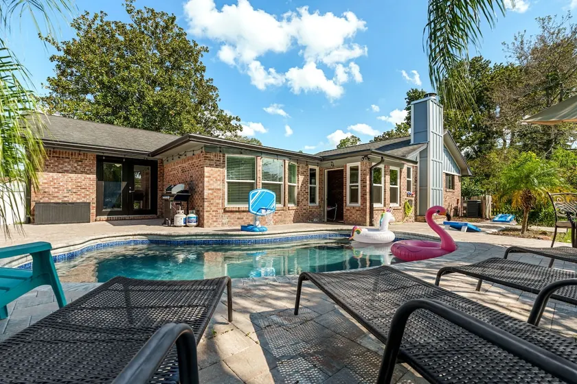 Pool - Sleeps 10 - Playstation 5 + Air Hockey - Image 1
