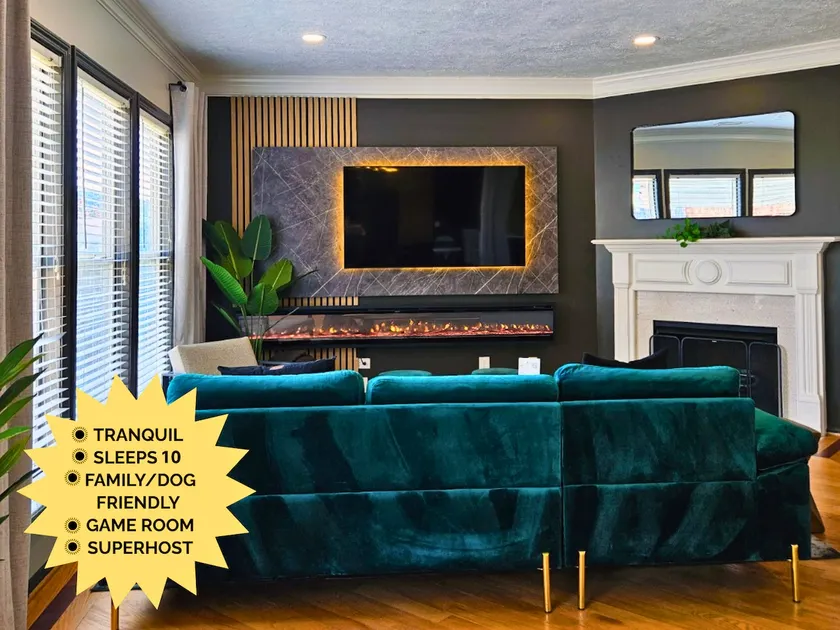 Kid/Pet Haven w/ Playroom & Games • Beds for 10 - Image 1