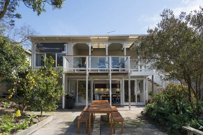 Willow Landing—Beach House with Private Jetty - Image 1