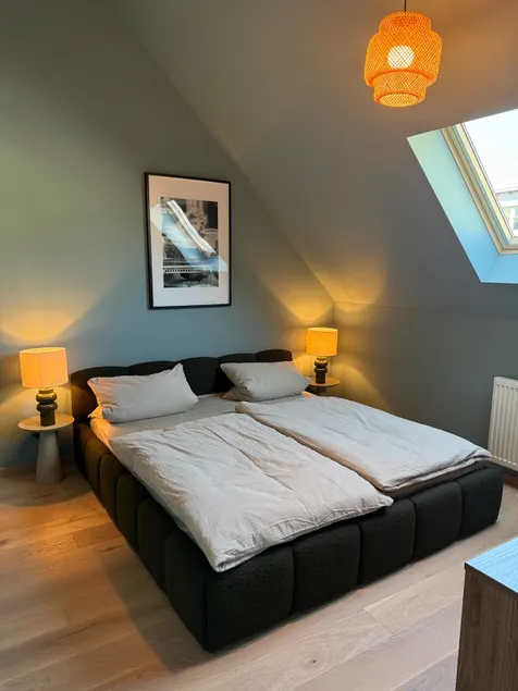 Central attic apartment | Augustenstraße - Image 1