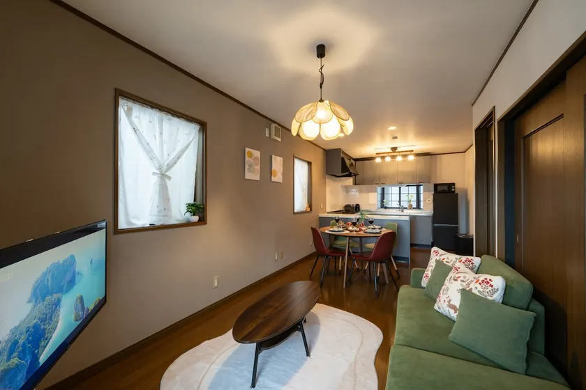 ​[Entire home/2 free parking spaces] Up to 7 people, 3 bedrooms!Base for Sekigahara, Yoro, Takayama sightseeing, and skiing / Family friendly - Image 1