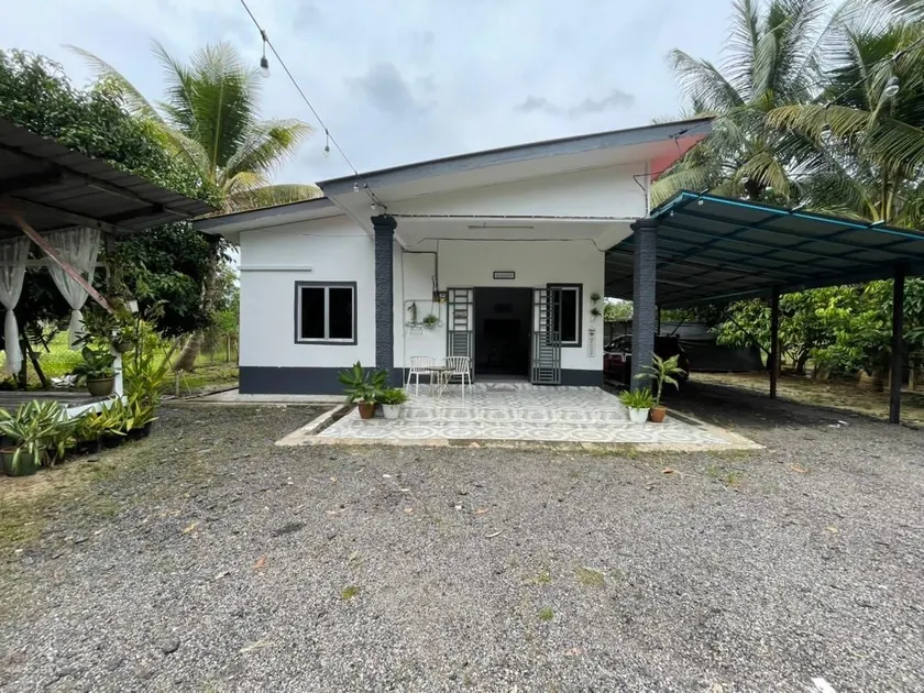 Homestay Che Nor - Image 1