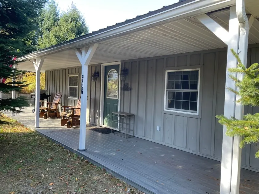 Grasse River Cabin - Image 1