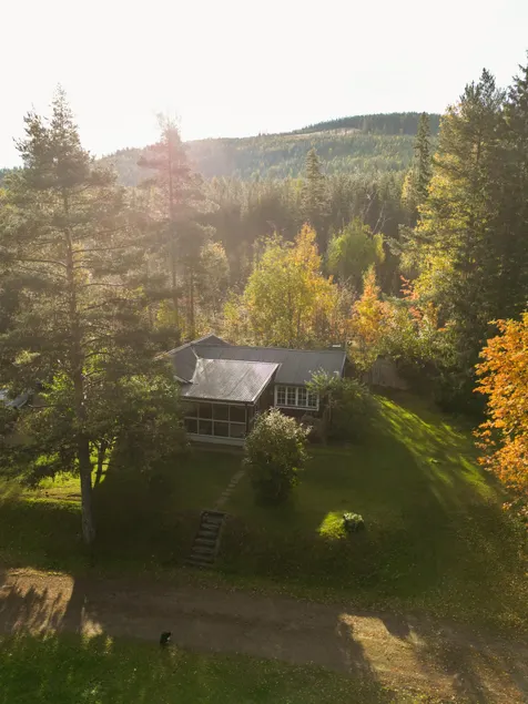 Lake, Forest & a Hot Tub under the Stars - Image 1
