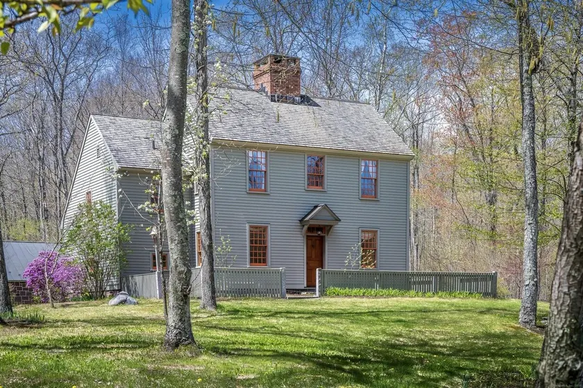 Modern Timber Frame Colonial Saltbox - Image 1