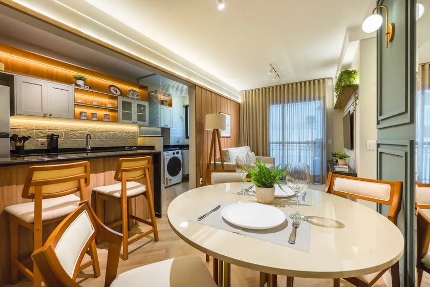 2-Bedroom Apartment | Cambuí, Swimming Pool, Fitness Center and Garage - Image 1