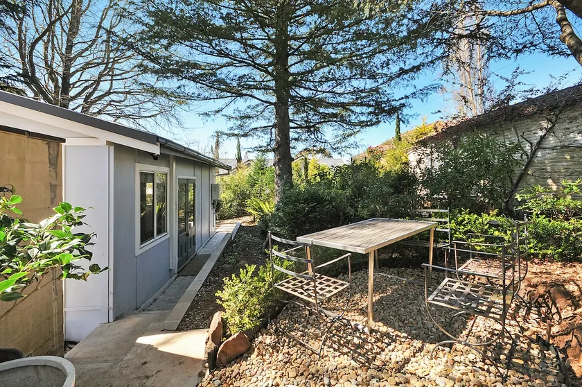 Cedar Rest Studio - Image 1